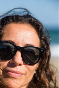 María